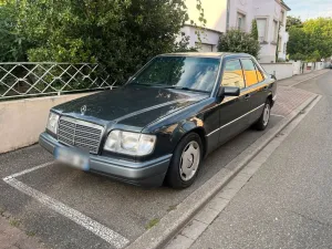 Mercedes-Benz Mercedes e300 TD