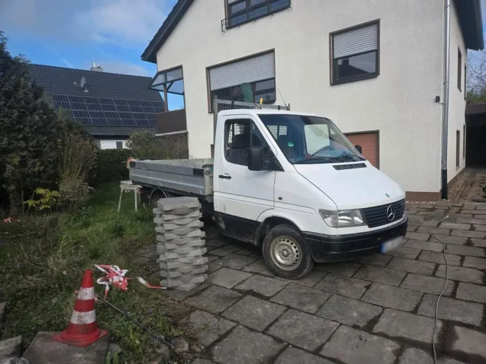 Mercedes-Benz Mercedes Sprinter 208D