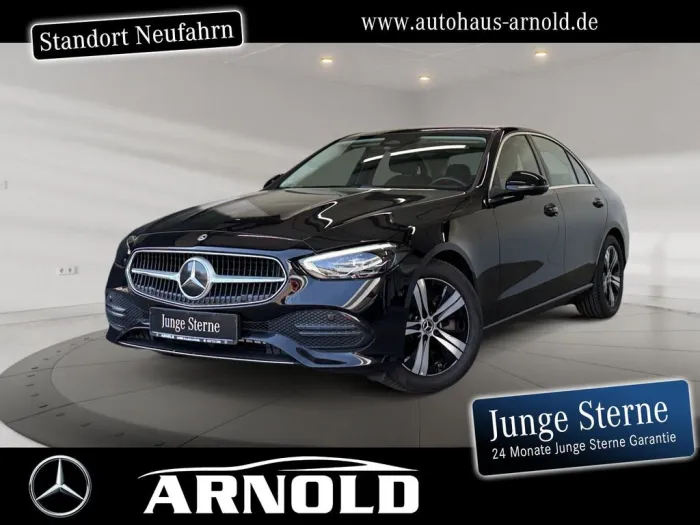 Mercedes-Benz C 300 d Avantgarde AHK LED Memory Kamera Navi !