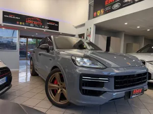 Porsche Cayenne 4.0 V8 Turbo E-Hybrid turbo 740c