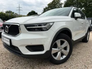 Volvo XC 40 XC40 Momentum Core Kamera*Navi*ACC