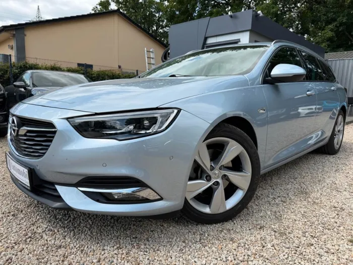 Opel Insignia B Sports Dynamic ACC*Navi*Kamera*8Fach