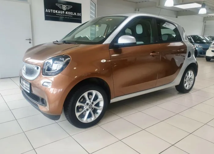 Smart forfour Basis 0,9 Turbo 66kW/Nur 14.000km/Klima