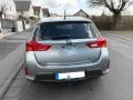 Toyota Auris Edition 1,6-l-Valvematic Multidrive S ...