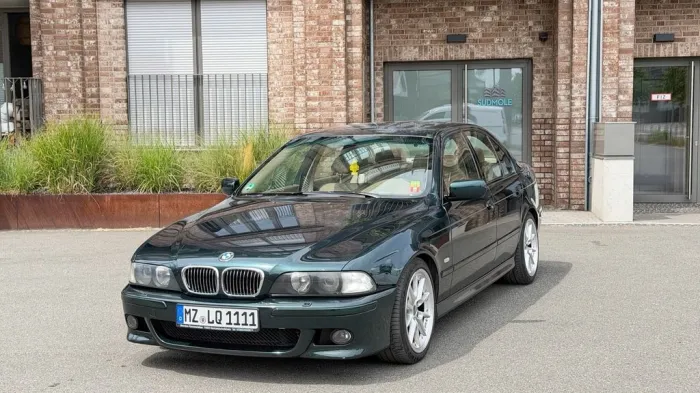 BMW E39 535i V8 - Oxfordgrün Metallic - Sc...