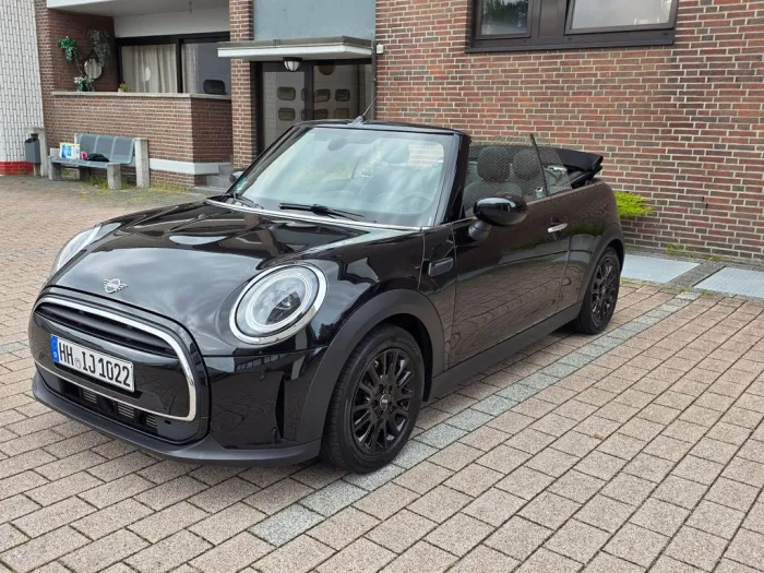 MINI One Cabrio Blackyard - 39280 km - Unfallfrei