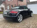 Audi TT Roadster 1.8 TFSI schwarz-Verdeck NEU