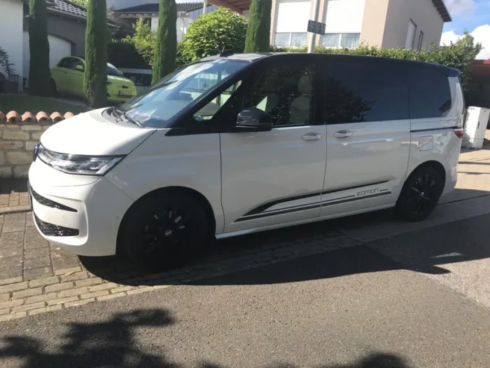 Volkswagen T7 Multivan 2.0 TDI SCR DSG Edition Edition