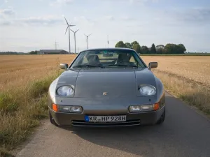 Porsche 928 S4 Porsche 928 S4 - 07/88