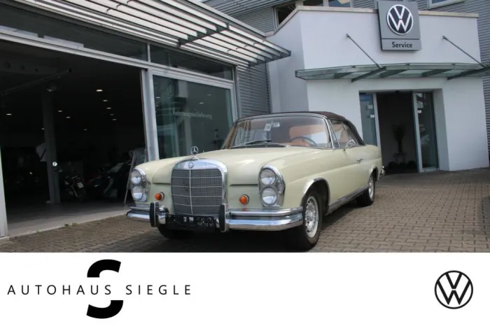 Mercedes-Benz 250 SE W111 Werkscabrio Leder neues Verdeck  ori