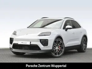 Porsche Macan 4S Surround-View LED-Matrix Abstandstempom