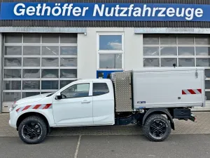 Isuzu Space Cab LS AT BIG-MAX L2Kipper Schredder