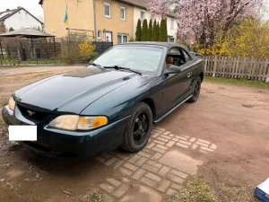 Ford Mustang V8 5.0 Cabrio