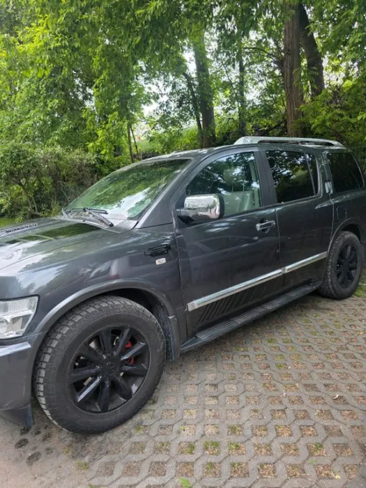 Other infiniti qx56 v8 5.6 benzin