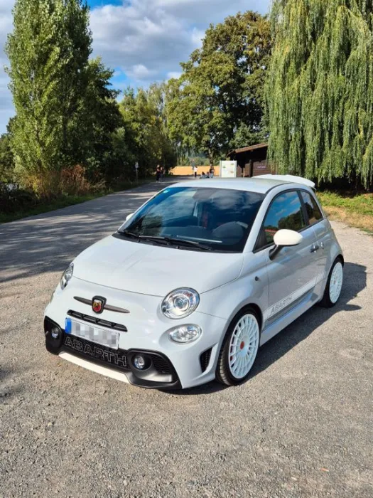 Abarth 595 esseesse - KW V3 - Carbon - Schalen- Klappe