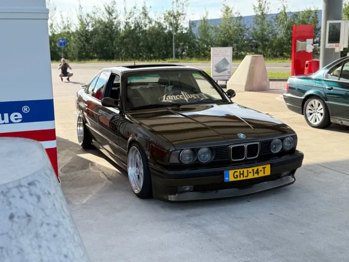 BMW 525i E34