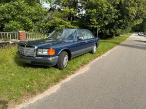 Mercedes-Benz Mercedes 260SE W126