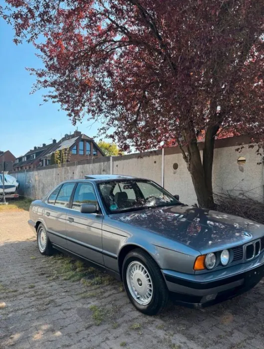 BMW 525i E34 Oldtimer gut gepflegt