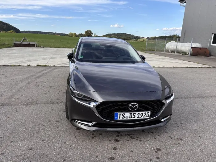 Mazda 3 Takumi Fastback 2.0 e-SKYACTIV X 186 Automatik