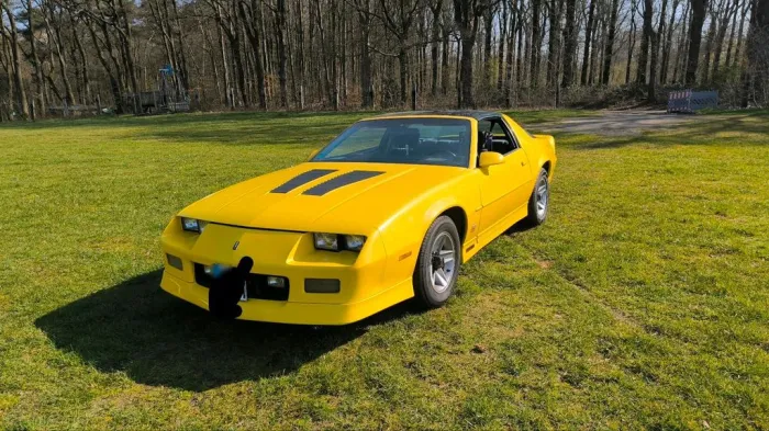 Chevrolet Camaro V8