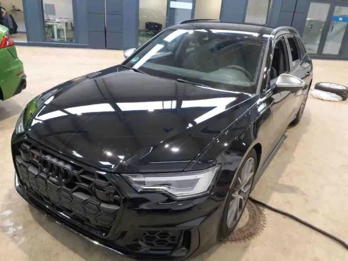 Audi S6 Avant 3.0 TDI quattro basis