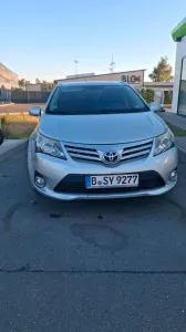 Toyota Avensis T27  2,2 liter model 2012 D...