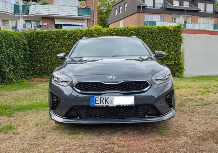 Kia Ceed SW 1,4L Automatik/ Werksgarantie/AHK
