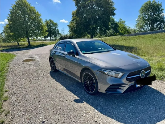 Mercedes-Benz A 250 e AMG Line, Edition 2020