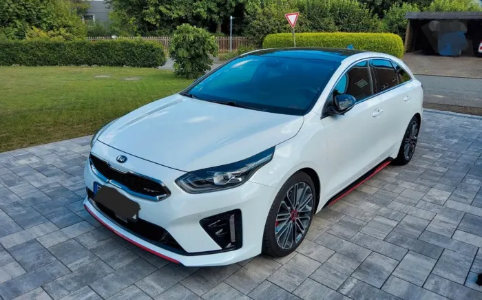 Kia cee'd / Ceed 1.6 T-GDI GT 