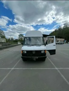 Mercedes-Benz Mercedes Sprinter K1 310 Wohnmobil Benziner