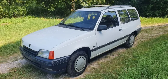 Opel Kadett E Caravan 2 Türer - selten 