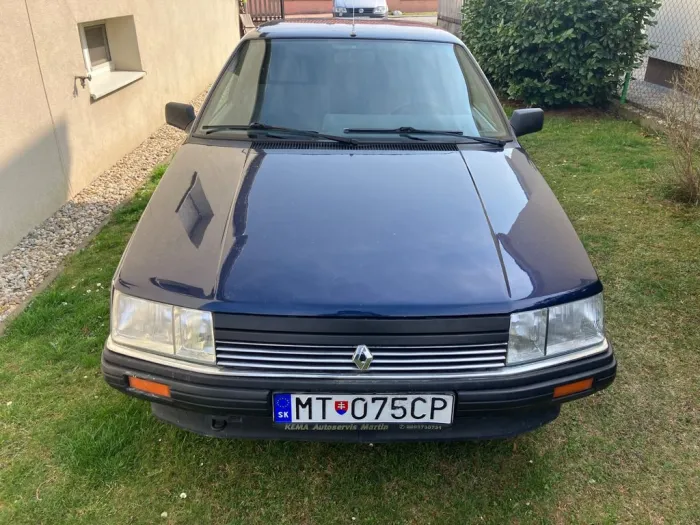 Renault R 25 V6i