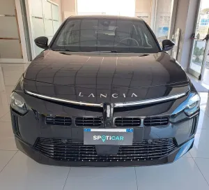 Other Lancia Ypsilon Hybrid 1.2 Benz Edizione Cassina 