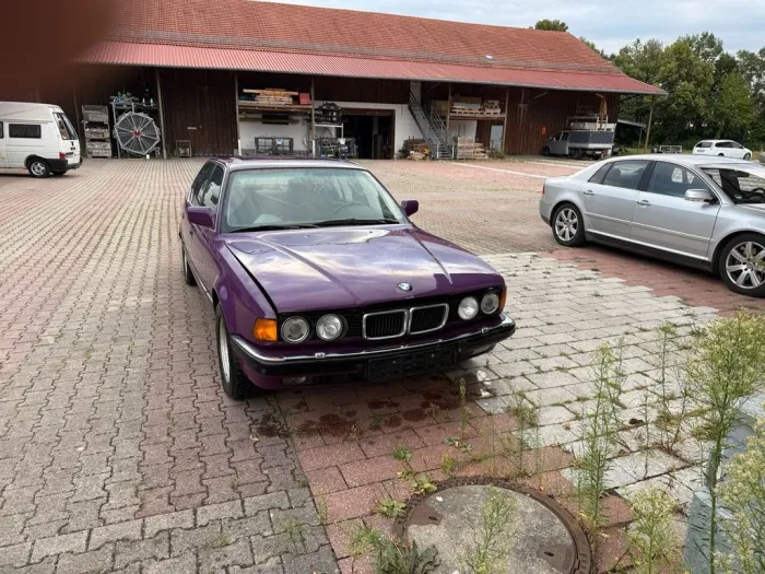 BMW 750i Projektaufgabe rostfrei