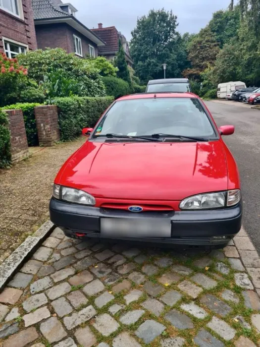 Ford Mondeo 1.8i 16V, Baujahr 1996 zu verk...