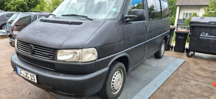 Volkswagen VW T4 Multivan 2.5 Liter TDI