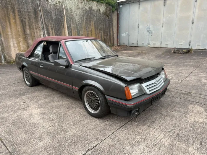 Opel Ascona C Cabriolet 1,8 115Ps