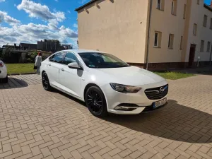 Opel Insignia 1.5 Turbo 121kW Business Innovation...