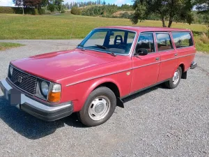 Volvo 245 DL