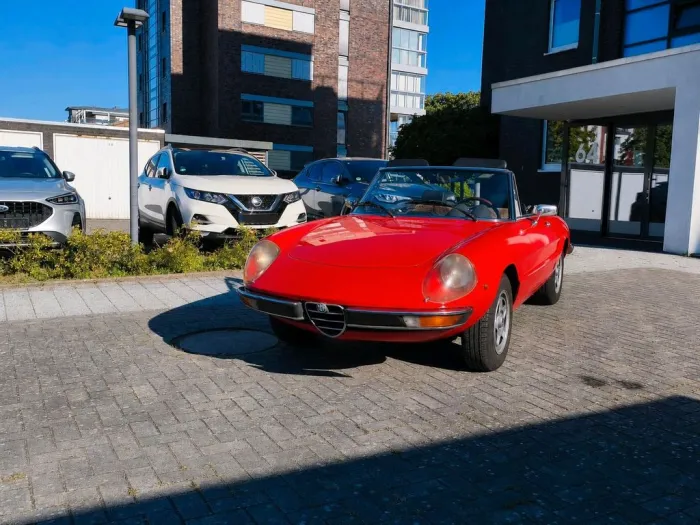 Alfa Romeo Spider 2000 Fastback aus langjä...