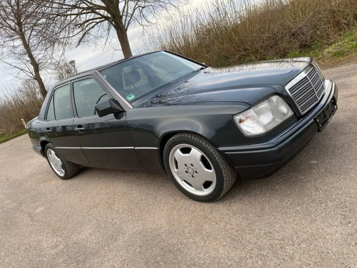 Mercedes-Benz Mercedes Benz W124 420e/kein 500e