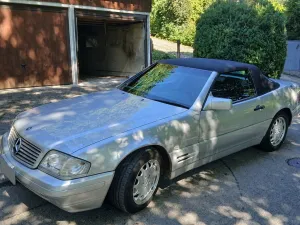 Mercedes-Benz SL 320
