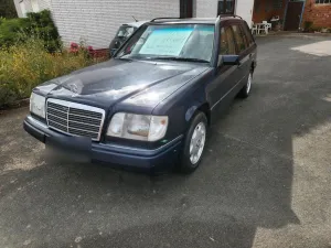 Mercedes-Benz Mercedes S124 280TE/ E280