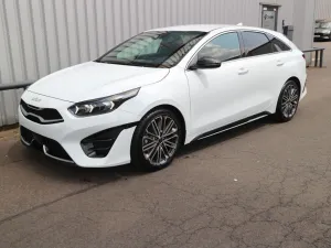 Kia ProCeed 1.5 T-GDI DCT7 OPF GT LINE (CD)
