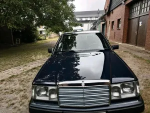 Mercedes-Benz Mercedes Benz W124 Oldtimer
