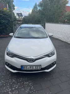 Toyota Auris Touring Sports 1,2-l-Turbo Comfort S/S...