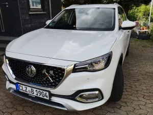 MG EHS 1.5 T Luxury Plug-in Hybrid Top-Zustand