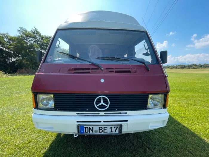 Mercedes-Benz Mercedes MB 100 D Camper Wohnmobil  Klass...