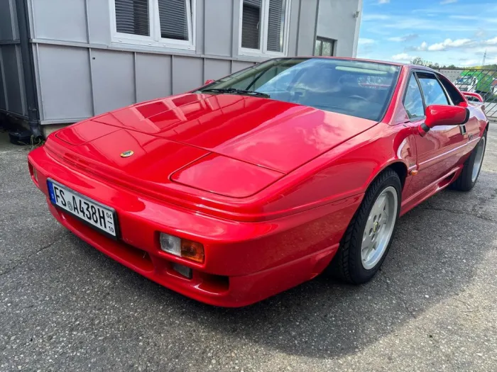 Lotus Esprit