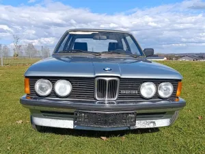 BMW 223i